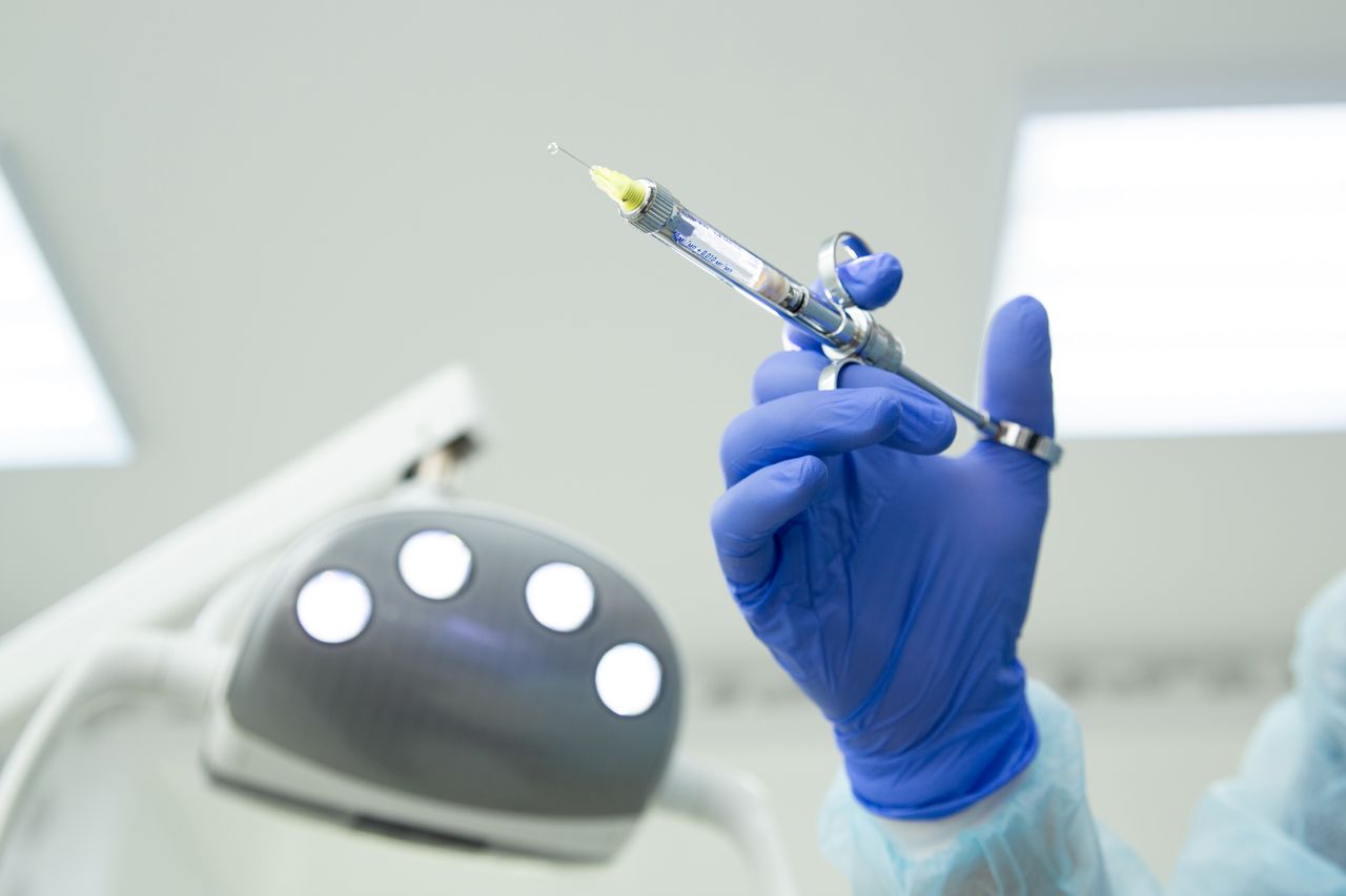 Anestesia dal dentista: fa male, quanto dura e cosa aspettarsi